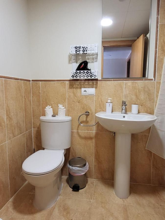 Apartamento Coqueto Con Terraza Y Cerca De La Piscina Comunitaria Y De La Playa! Apartment Playas de Vera Bagian luar foto