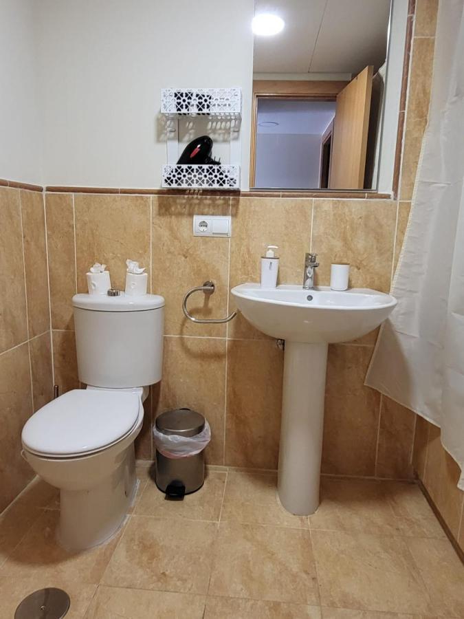 Apartamento Coqueto Con Terraza Y Cerca De La Piscina Comunitaria Y De La Playa! Apartment Playas de Vera Bagian luar foto