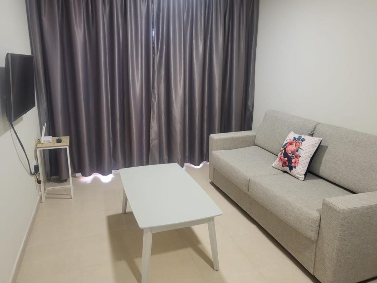 Apartamento Coqueto Con Terraza Y Cerca De La Piscina Comunitaria Y De La Playa! Apartment Playas de Vera Bagian luar foto