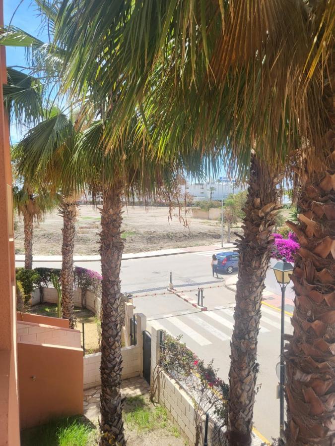 Apartamento Coqueto Con Terraza Y Cerca De La Piscina Comunitaria Y De La Playa! Apartment Playas de Vera Bagian luar foto