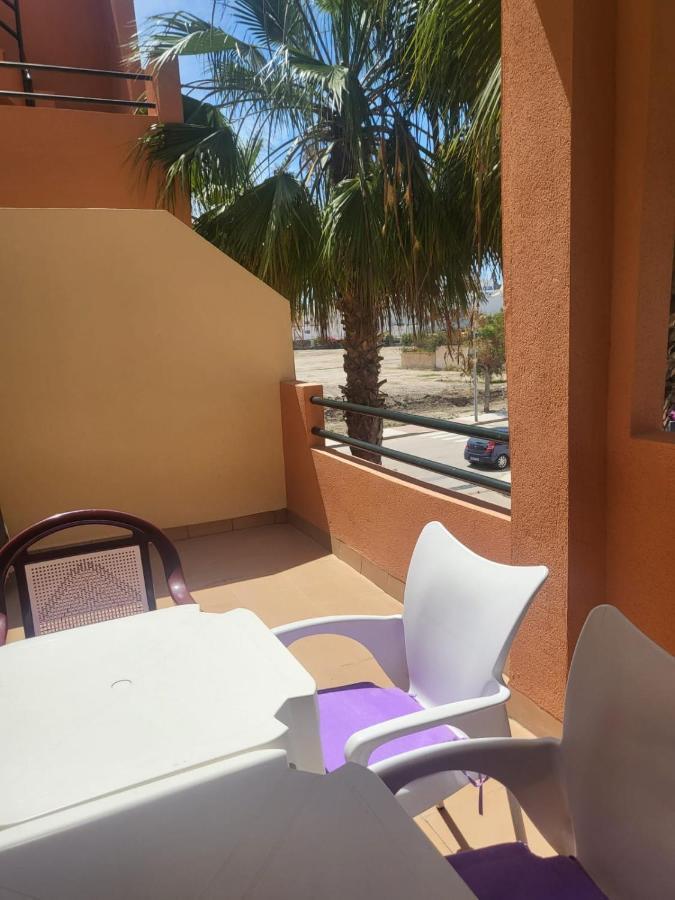 Apartamento Coqueto Con Terraza Y Cerca De La Piscina Comunitaria Y De La Playa! Apartment Playas de Vera Bagian luar foto