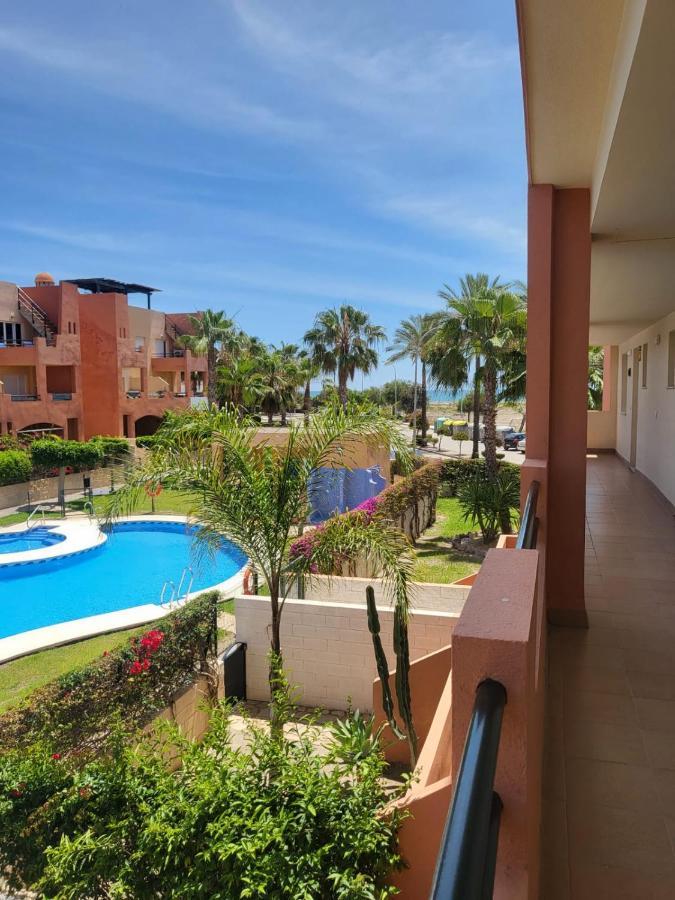 Apartamento Coqueto Con Terraza Y Cerca De La Piscina Comunitaria Y De La Playa! Apartment Playas de Vera Bagian luar foto